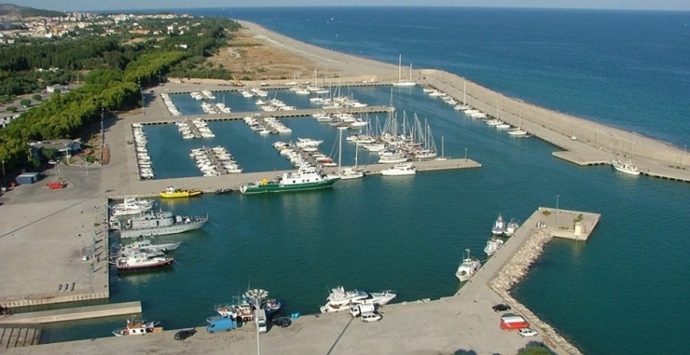 Porto di Roccella, il commiato di Filocamo: «Lascio la struttura ai massimi storici»