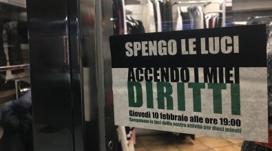 Reggio, negozi e palazzi istituzionali con luci spente in segno di protesta per il caro bollette