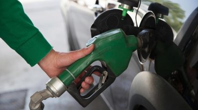 Prezzi del gasolio alle stelle, in autostrada fino a 2,5 euro al litro