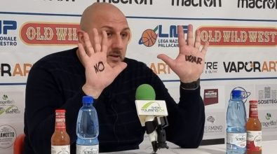 «No War». Viola, il messaggio  di Bolignano per l’Ucraina e Sasha Volkov