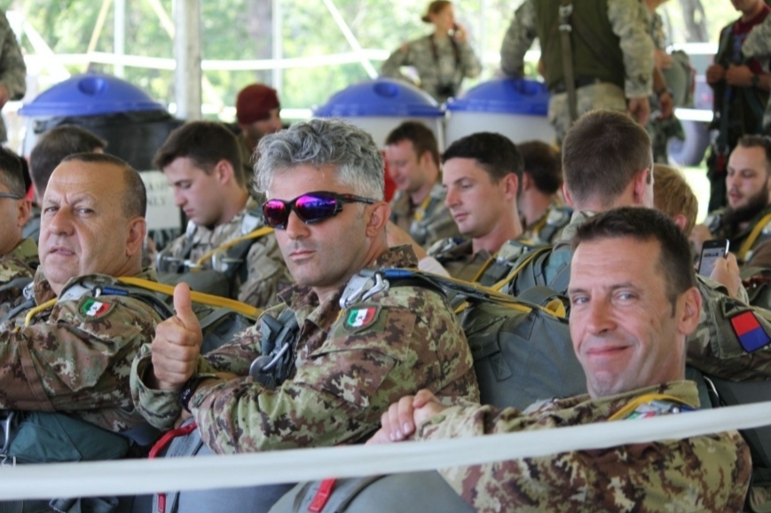 San Luca vanta il nuovo Presidente dei Paracadutisti