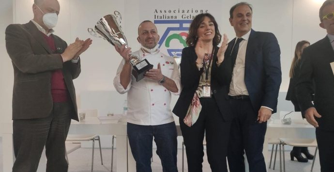 È di Oppido Mamertina il gelato dell’anno: il pasticcere Carmelo Caratozzolo trionfa a Rimini