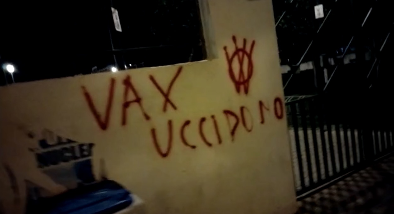Reggio, di nuovo vandalizzato il muro del parco “Cacozza”