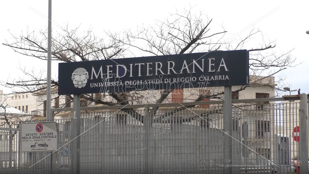 Ecco i nomi dei 52 indagati dell’inchiesta sull’università di Reggio Calabria: c’è anche l’ex rettore della Basilicata