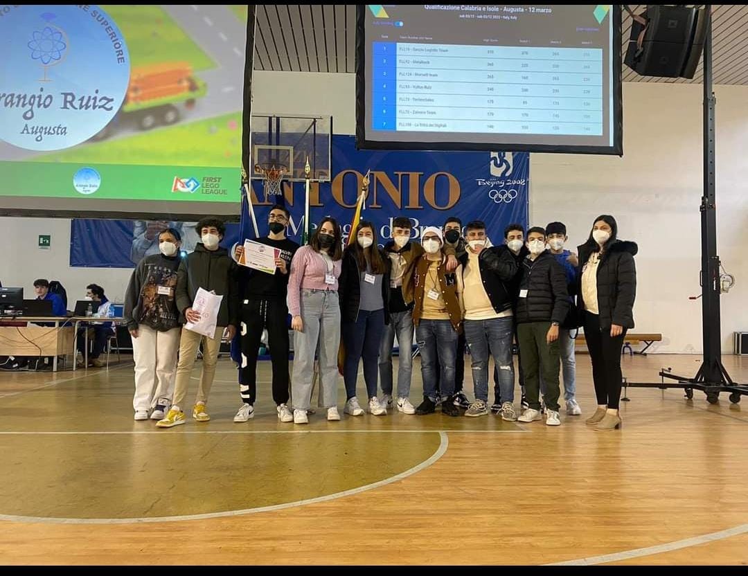 Locri, gli studenti dello Zaleuco alle interregionali della “First lego league challange”