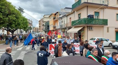 Gioia Tauro, sindaci in piazza: «”No” al raddoppio inceneritore»