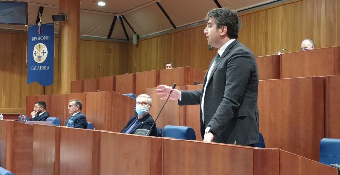 Rete oncologica regionale, Lo Schiavo: «Bene la risposta alla mia interrogazione ma ora se ne acceleri l’attuazione»