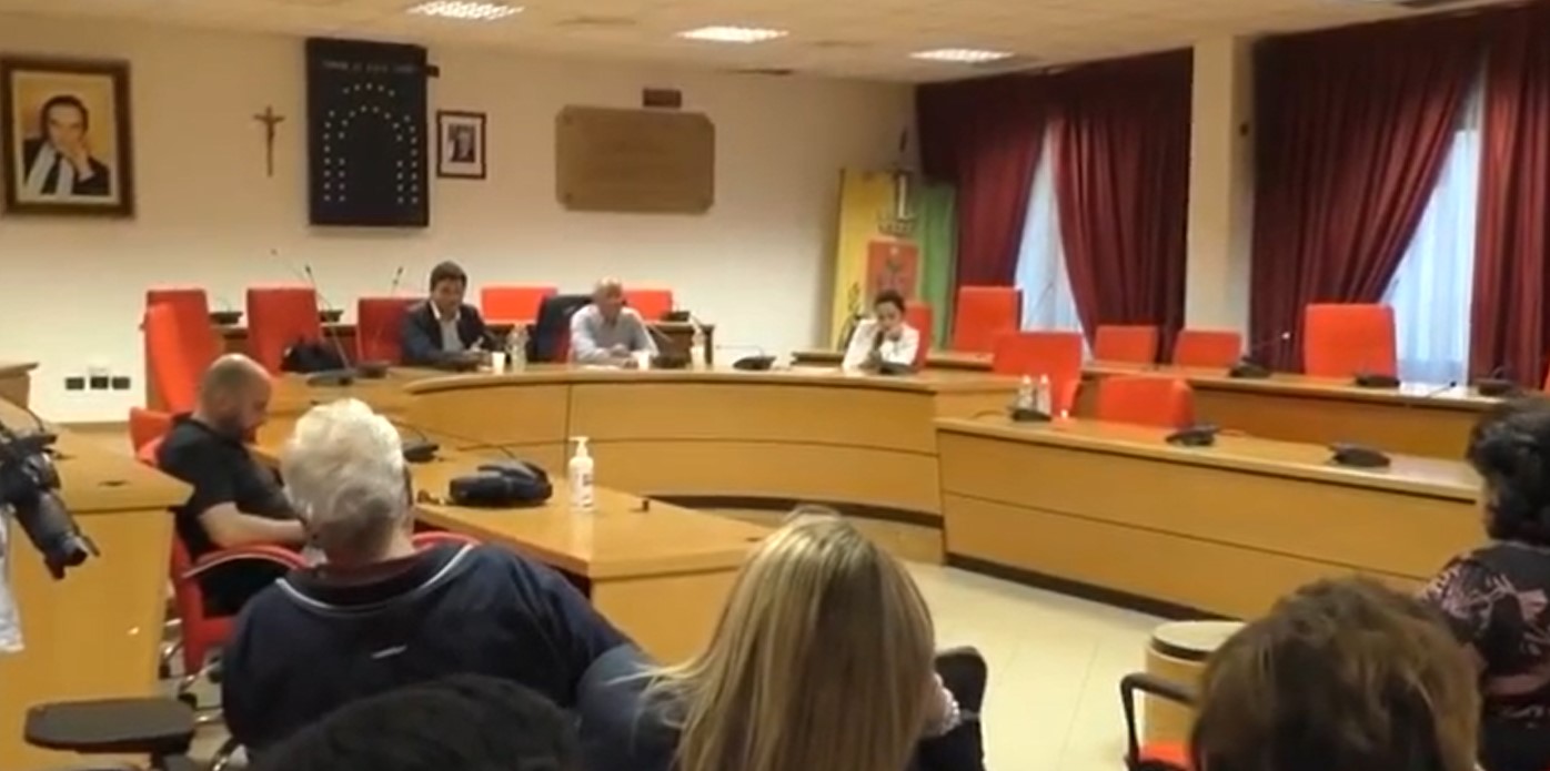 Termovalorizzatore Gioia Tauro, i cittadini: «Danni alla salute, Regione risarcisca» – VIDEO