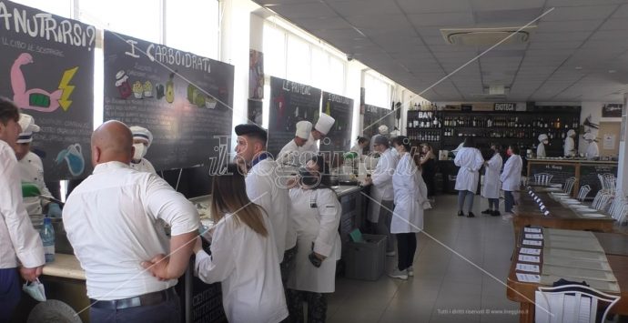 Reggio, al museo del Bergamotto giovani aspiranti chef cucinano piatti anche per celiaci