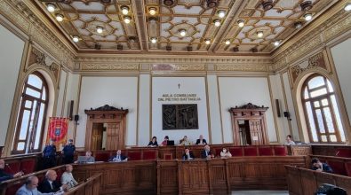 Comune di Reggio, il bilancio passa l’esame del consiglio comunale | VIDEO