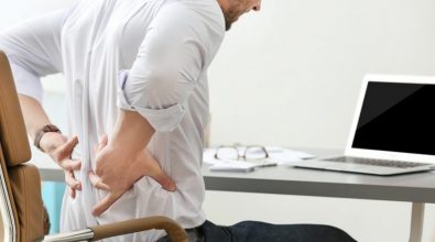 Il mal di schiena non dipende dalla postura e muoversi è il segreto per prevenirlo