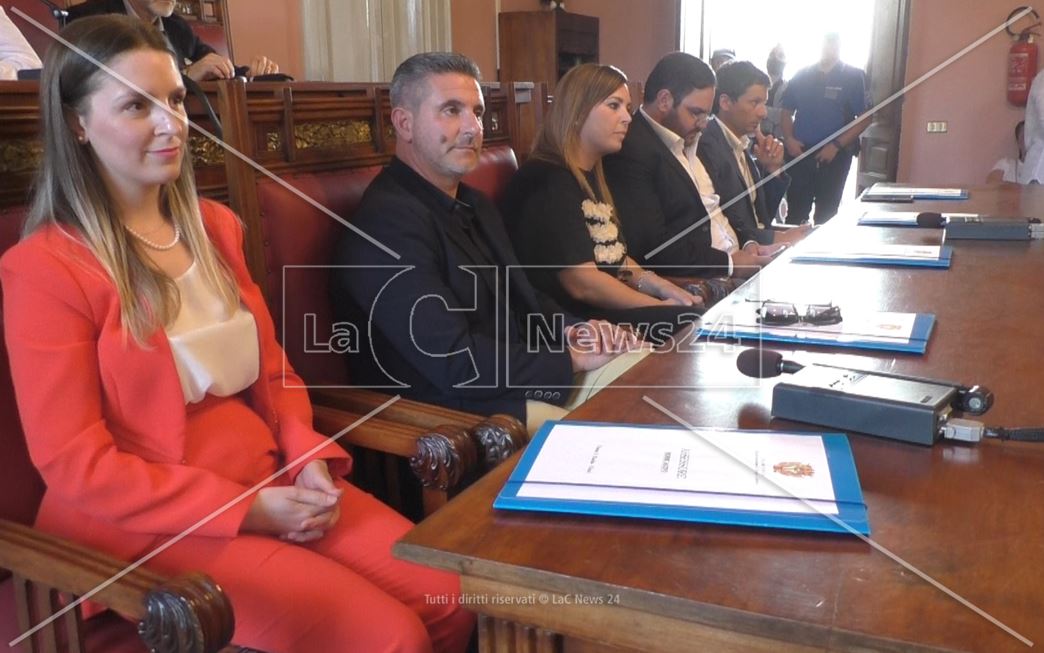 Amministrative a Palmi, il sindaco Ranuccio presenta la nuova giunta