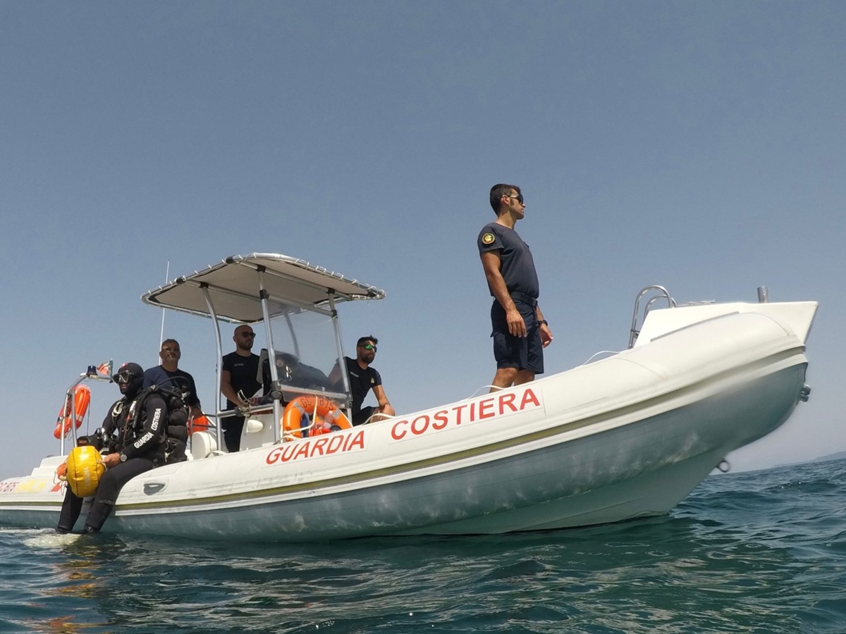 Marina Di Gioia Tauro, Guardia costiera in azione contro gli scarichi abusivi