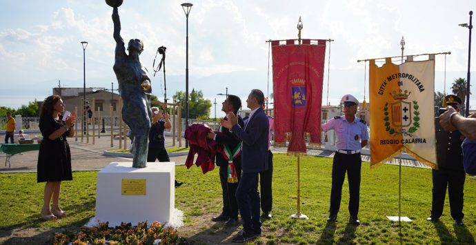 Massimo Mazzetto torna a Reggio: inaugurato il monumento “Il dono di Massimo”