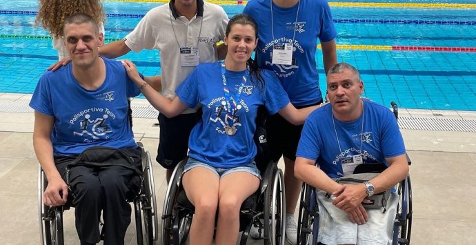 Nuoto paralimpico, alla reggina Ester Porcino medaglia d’argento e titolo di vice campionessa d’Italia