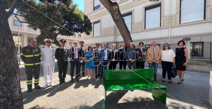 Reggio Calabria, installata la nuova panchina parlante nel ricordo di Paolo Borsellino