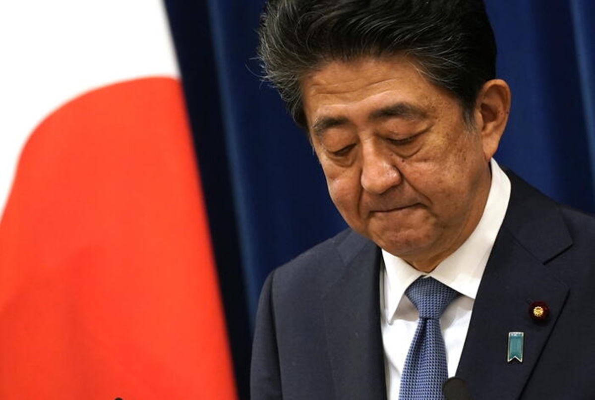 Giappone, l’ex premier Shinzo Abe è morto. Arrestato l’aggressore
