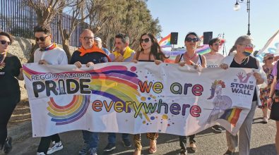 Pride a Reggio, Metrocity e Comune al corteo: «Noi sempre dalla parte dei diritti»