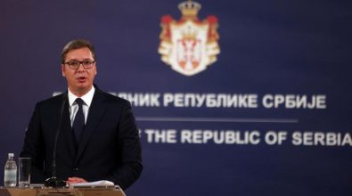 Alta tensione tra Serbia e Kosovo, la Nato: «Pronti a intervenire»