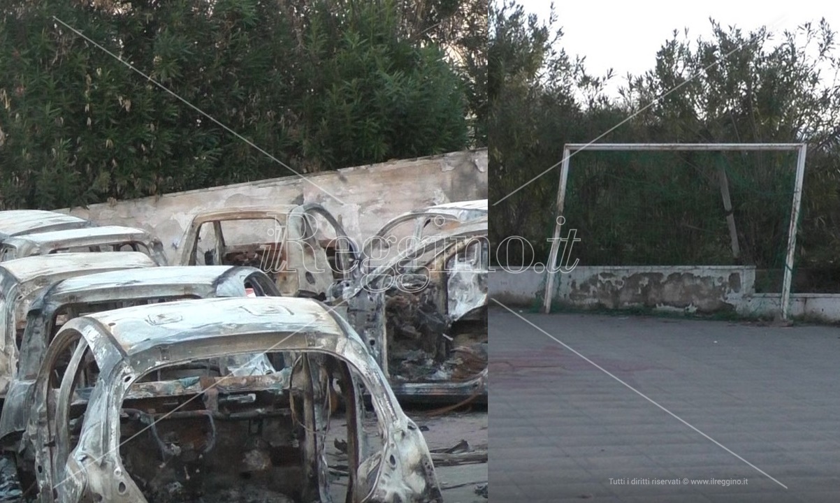 Reggio, ad Arghillà largo Verardi diventa deposito di carcasse di auto rubate – VIDEO