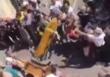 Pazzano, tragedia sfiorata durante la processione di San Salvatore – VIDEO