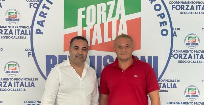 Bruzzano, il sindaco Cuzzola aderisce a Forza Italia