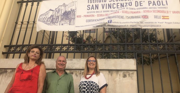 Reggio, il “San Vincenzo de Paoli” celebra la giornata della democrazia