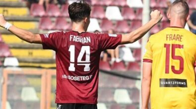 Reggina, alle 18 in campo l’Under 21: Pierozzi titolare, Fabbian in panchina
