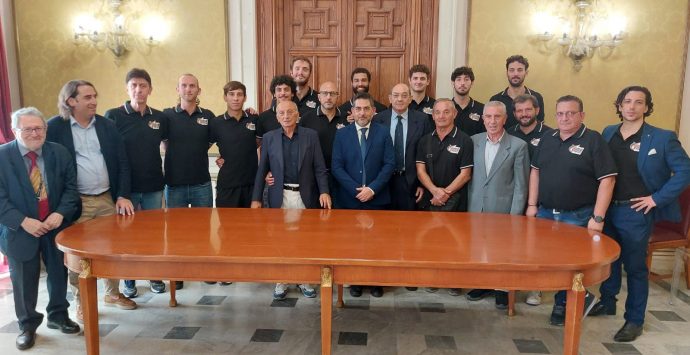 Viola basket Reggio Calabria, squadra pronta per il campionato