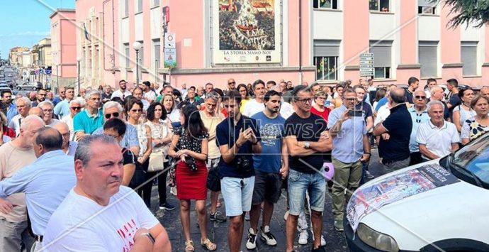 Discarica di Melicuccà, Palmi scende di nuovo in piazza per dire no alla riapertura