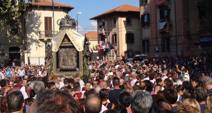 Festa della Madonna a Reggio, primo rito della consegna per Monsignor Morrone – VIDEO