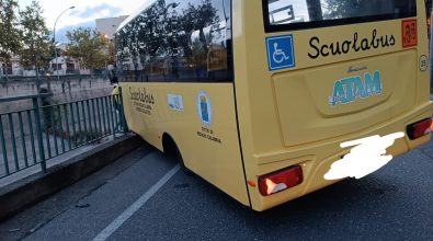 Incidente scuolabus a Reggio, Atam: «L’autista ha avuto un malore»