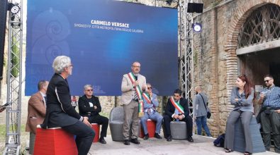 Biennale dello Stretto, Versace: «Reggio e Messina al centro di un’unica visione di sviluppo»