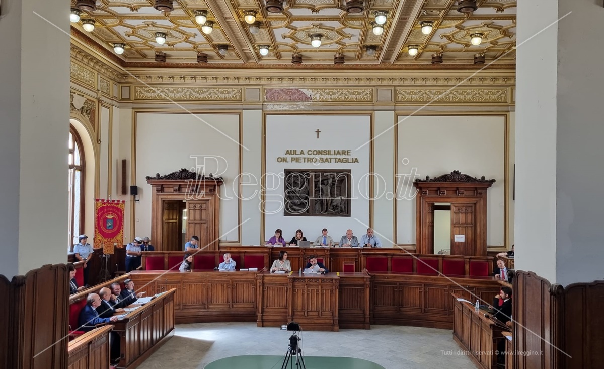 Consiglio comunale a Reggio, Minicuci (Lega): «Occhiuto chieda scusa ai cittadini»