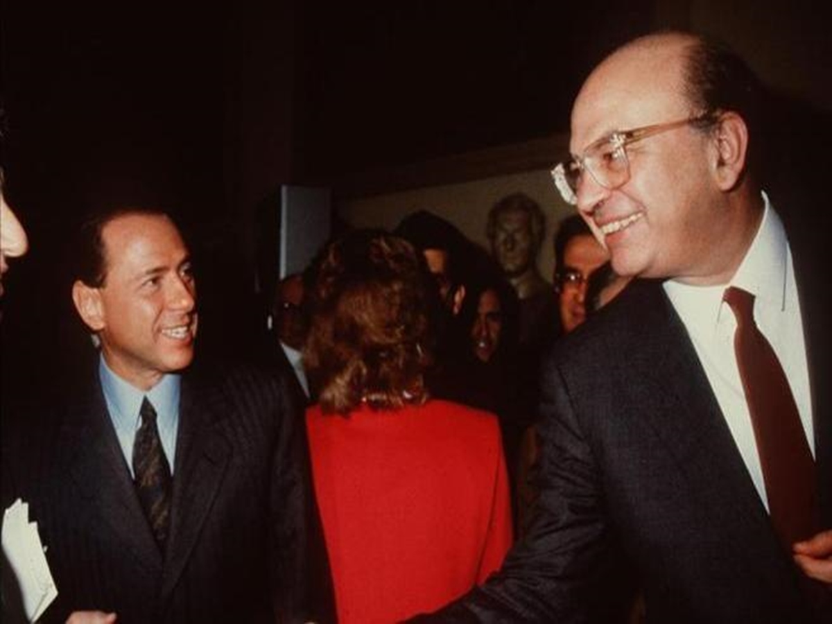 ‘Ndrangheta stragista, i verbali choc dei pentiti: «Craxi e Berlusconi a un summit nella Piana di Gioia Tauro»
