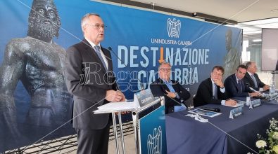 Assemblea di Confindustria a Reggio, Bonomi: «Sull’energia l’Italia non ce la può fare da sola» – VIDEO