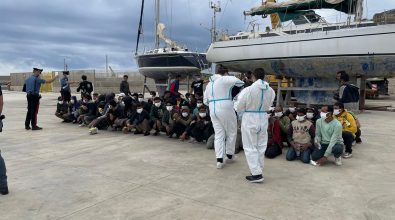 Migranti, Furgiuele (Lega): «In arrivo sostegno a Roccella per l’accoglienza»