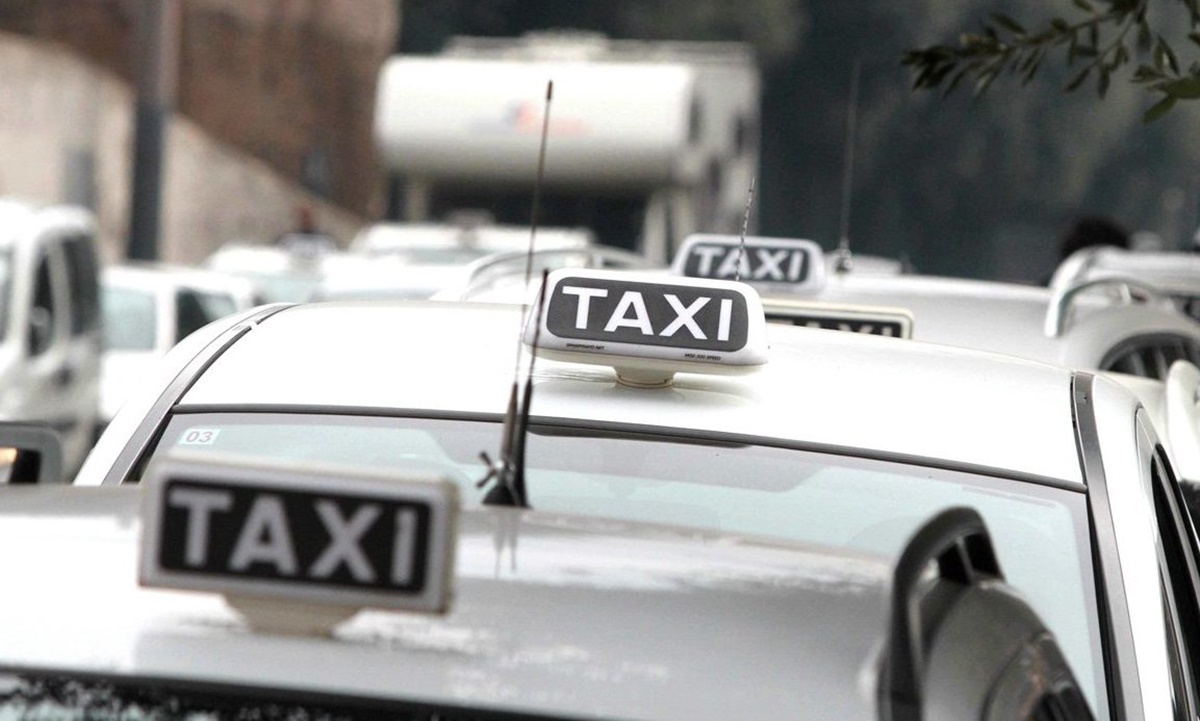 Oppido, arriva il taxi sociale targato Auser e Comune per le persone in difficoltà