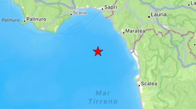 Trema la terra in Calabria, forte scossa di terremoto nel Tirreno