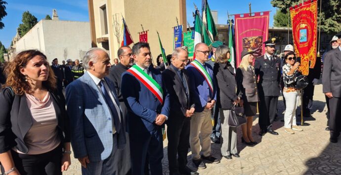 A Reggio Calabria la tradizionale cerimonia per la commemorazione dei defunti