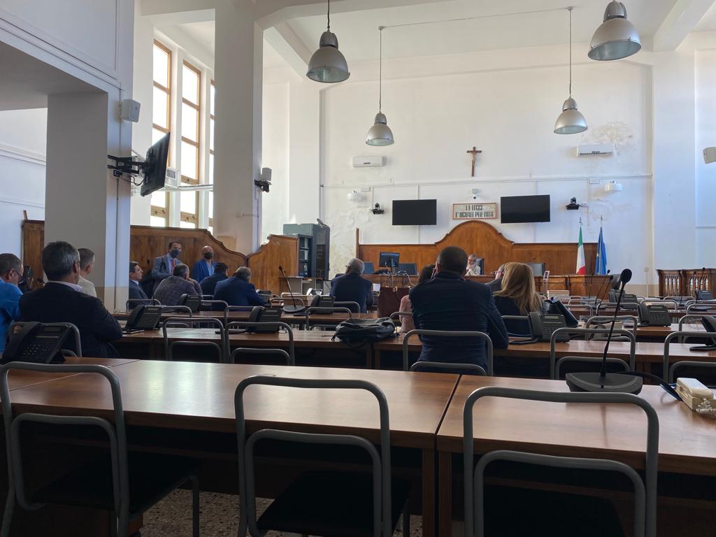Caso Roma, 16 giudici in quindici udienze: penalisti in protesta anche a Locri