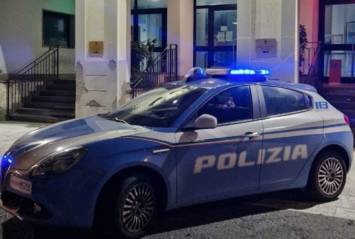 Reggio, beccato con armi e munizioni: 28enne in manette