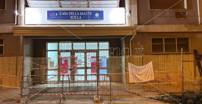 Ex ospedale di Scilla, il comitato avvia pratiche legali: «Terreni privati, non si può demolire»