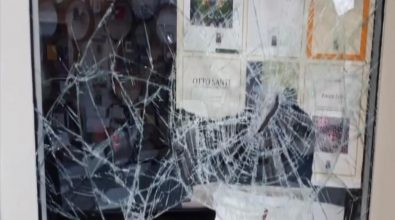 Rapina alla libreria “Spazio open” di Reggio, Marra: «Non è un episodio isolato»