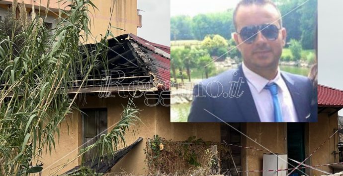 Esplosione a Bagnara, morto sul colpo il 50enne Domenico Venuto – VIDEO E FOTO