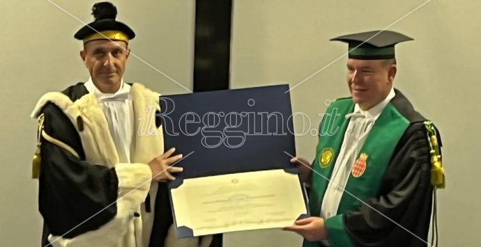 Reggio, il principe Alberto di Monaco si “laurea” alla Mediterranea – VIDEO
