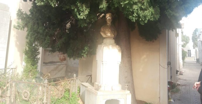 Reggio, profanata la tomba dell’eroe di guerra Antonino Panella