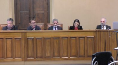 Comuni in dissesto, a Locri il rapporto dell’Università Cà Foscari: «Legge vecchia e inadeguata»