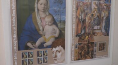 Reggio, “Il Natale nell’arte figurativa”: la mostra filatelica e libraia – FOTO E VIDEO