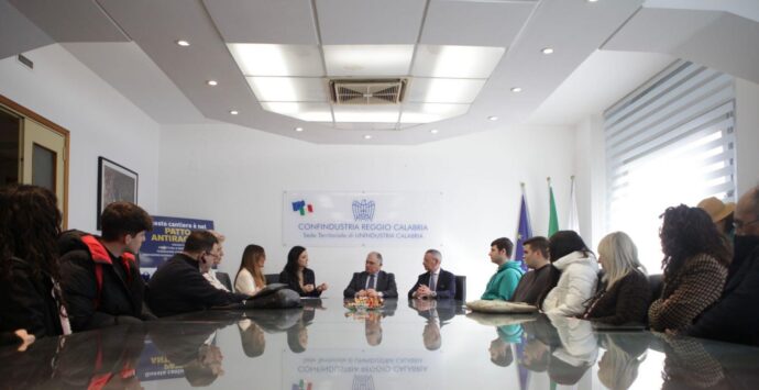 Reggio, firmata la convenzione tra Confindustria e istituto “Panella-Vallauri”